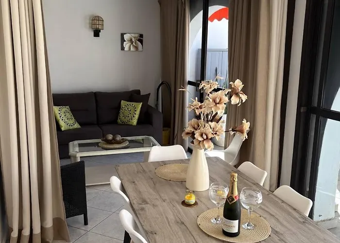 148 Parque Santiago 2 By Tenerife & Sales Апартаменты *